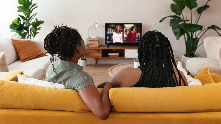 The Best IPTV Subscription Deals for Sports Fans and Movie Lovers